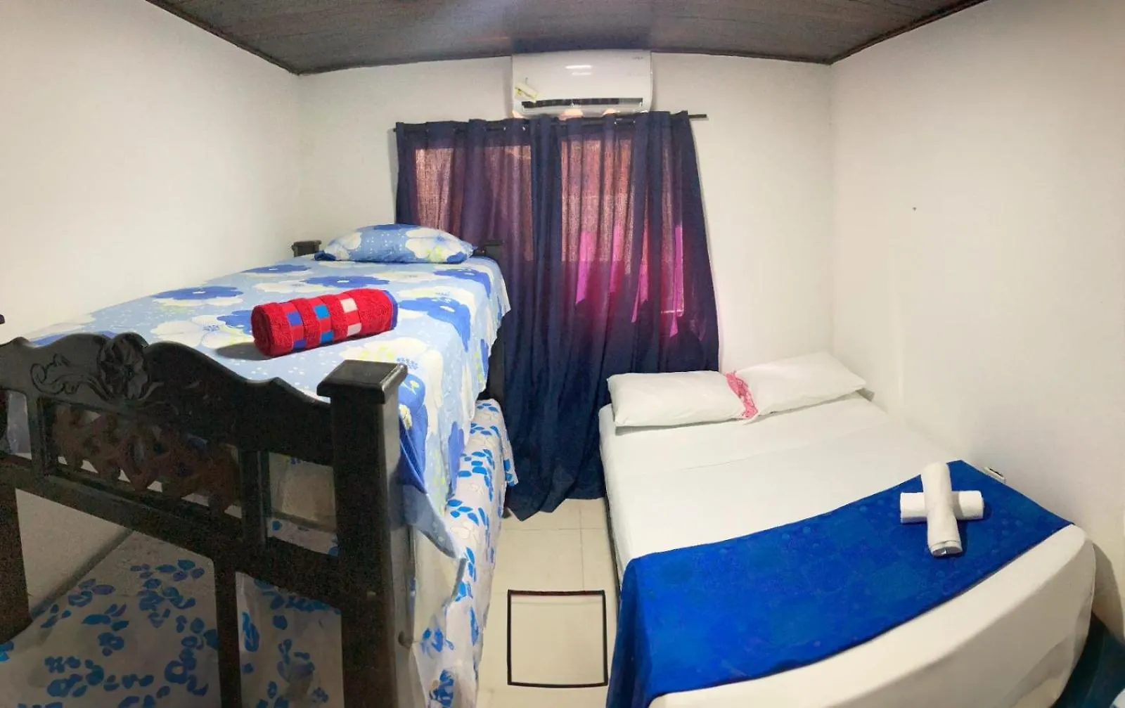 Hotel Red House 47 Cartagena Colombia